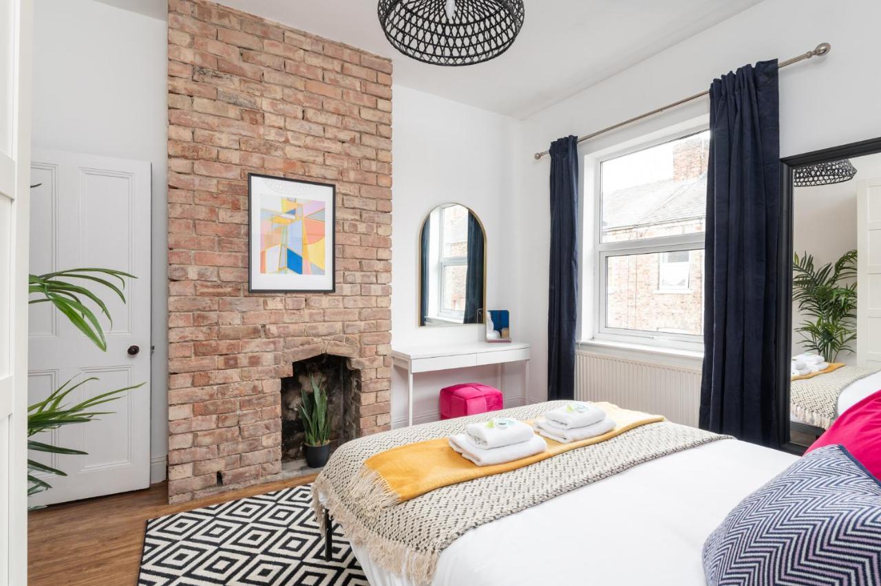 Pass The Keys Gorgeous Terrace Near Bishy Road York Exterior foto